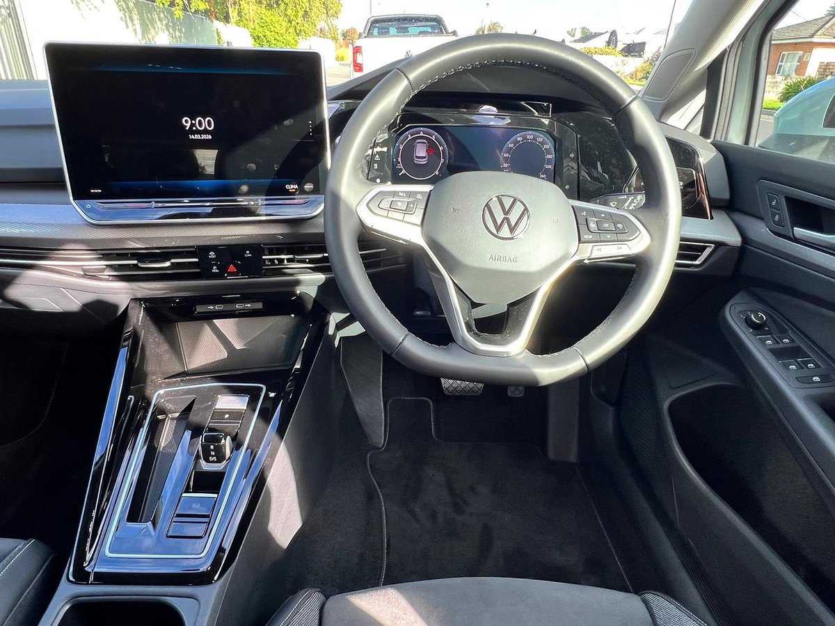 2026 Volkswagen Golf 110TSI Style 8.5 MY26 image 13