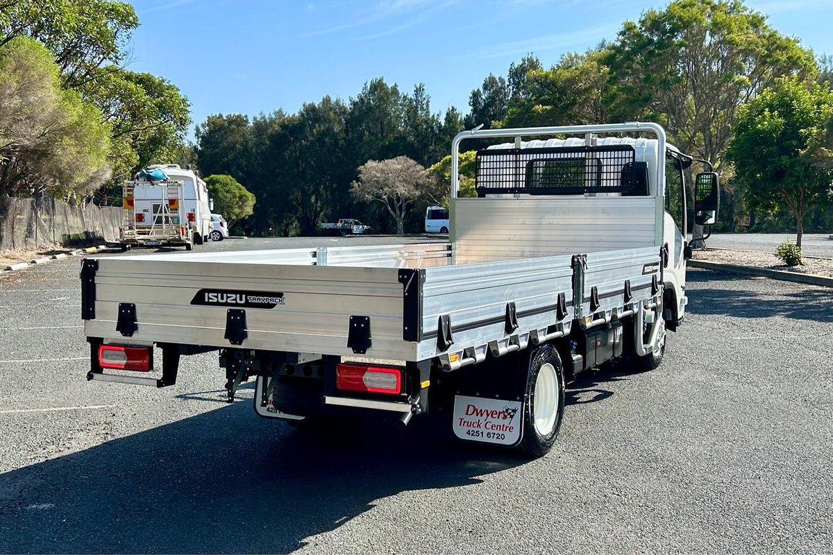 2026 Isuzu N Series Nlr 45-150 Dt D34 Traypack image 3