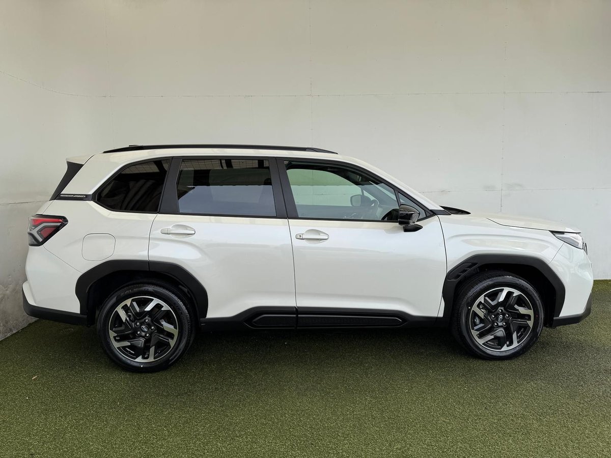2026 Subaru Forester Touring S6 MY26 AWD image 15
