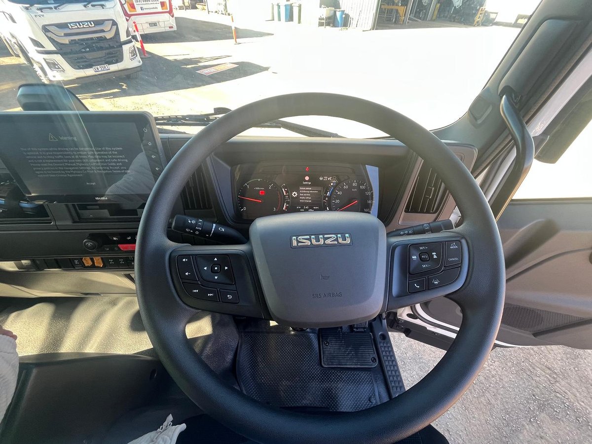 2026 Isuzu F Series Fyj 320-355 At R67 image 27