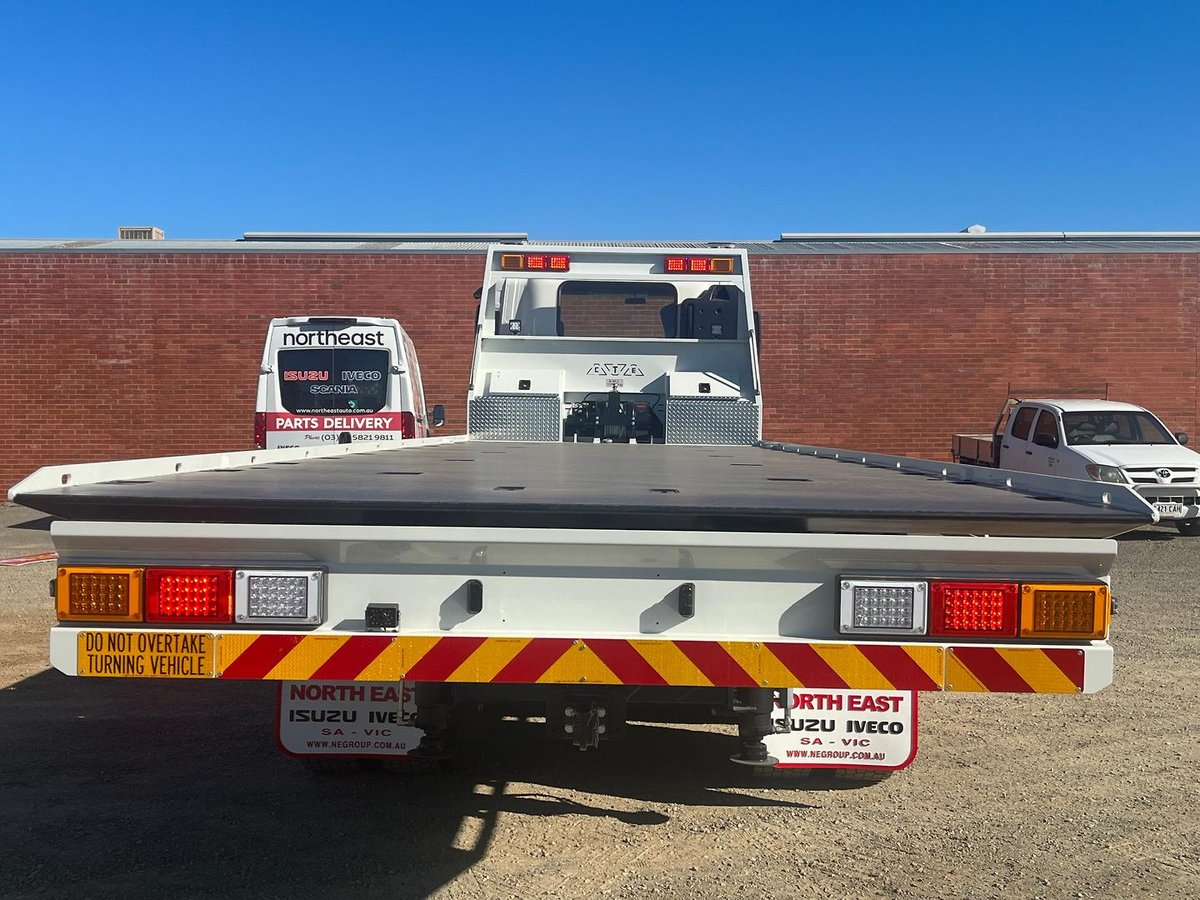 2026 Isuzu F Series Fyj 320-355 At R67 image 4