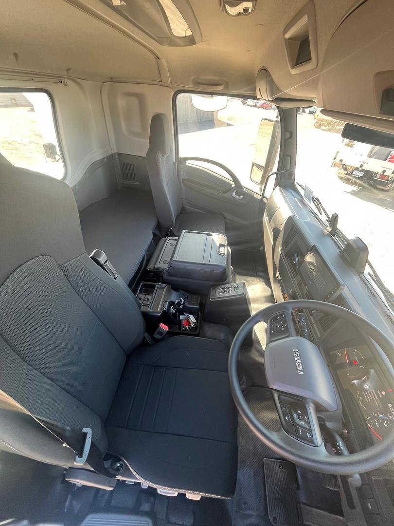 2026 Isuzu F Series Fyj 320-355 At R67 image 26