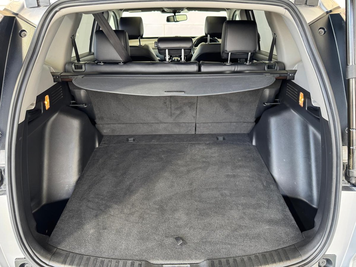 2017 Honda CR-V VTi-LX RW MY18 4X4 On Demand image 17