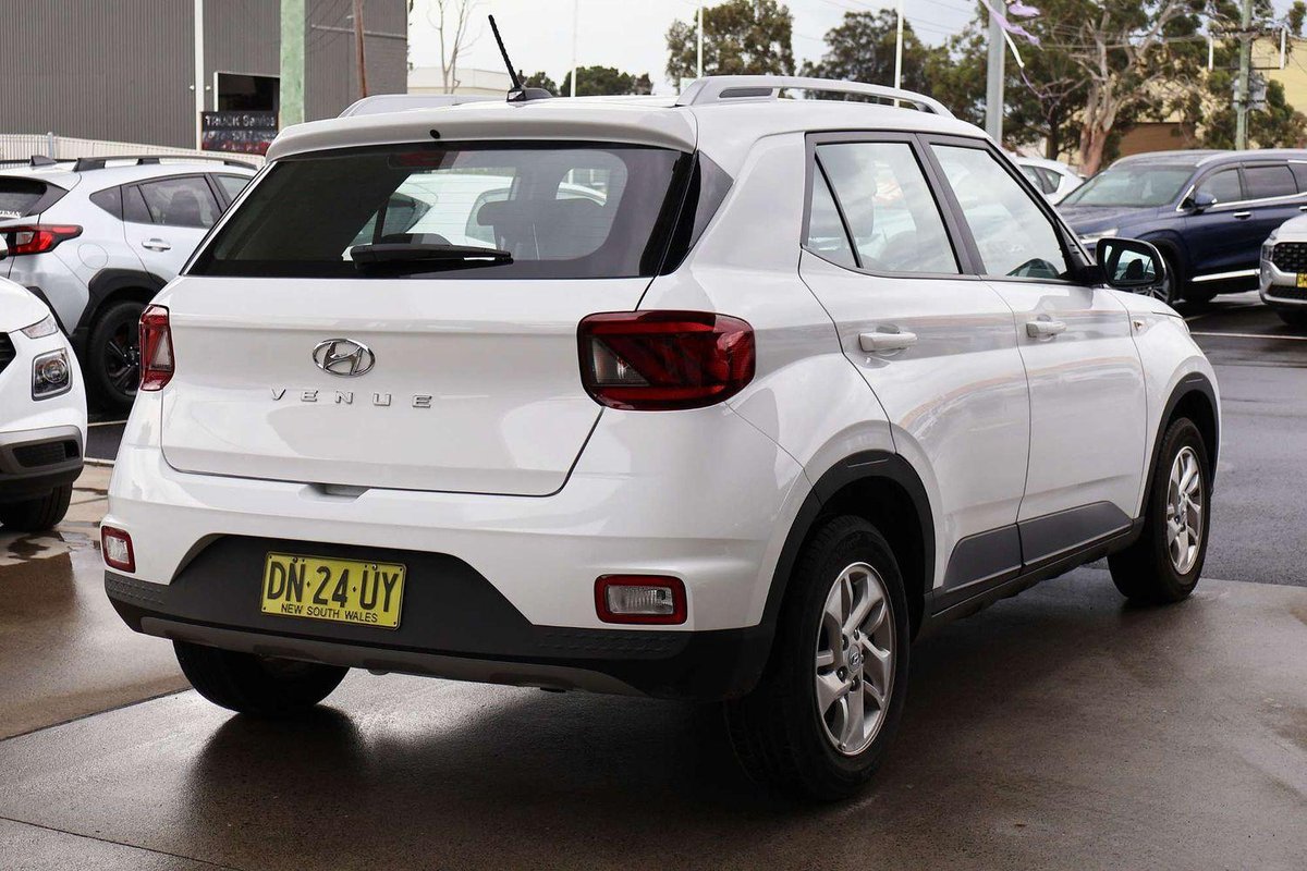 2025 Hyundai Venue QX.V5 MY25 image 7