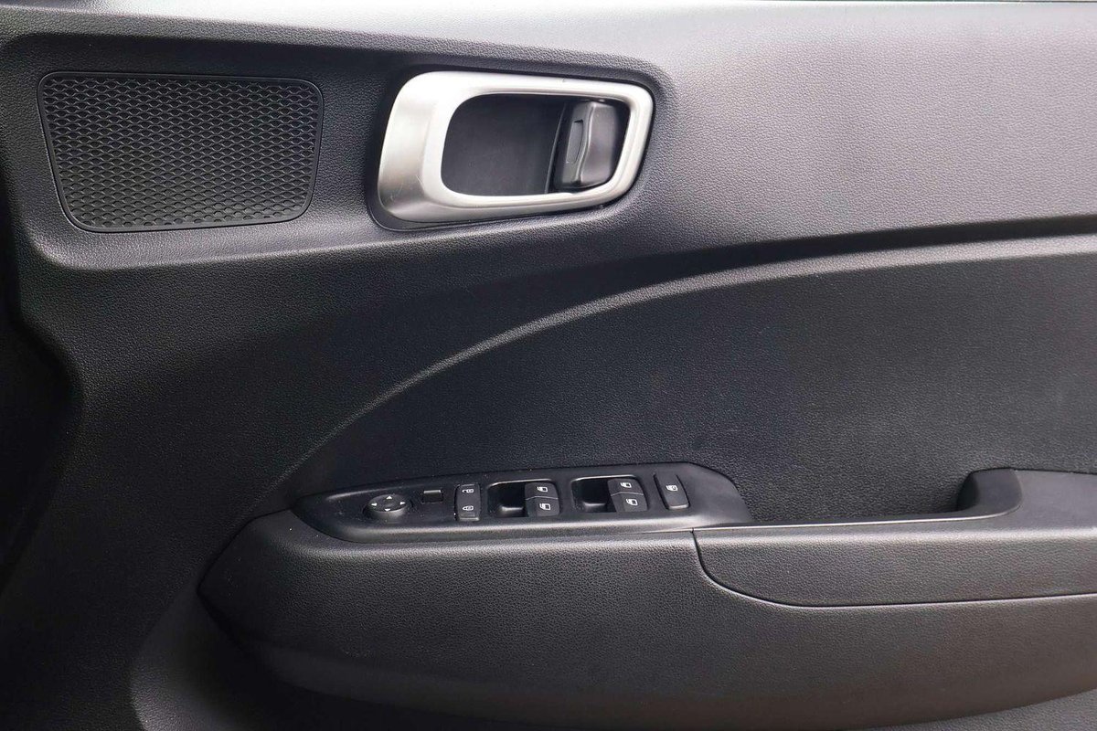 2025 Hyundai Venue QX.V5 MY25 image 20