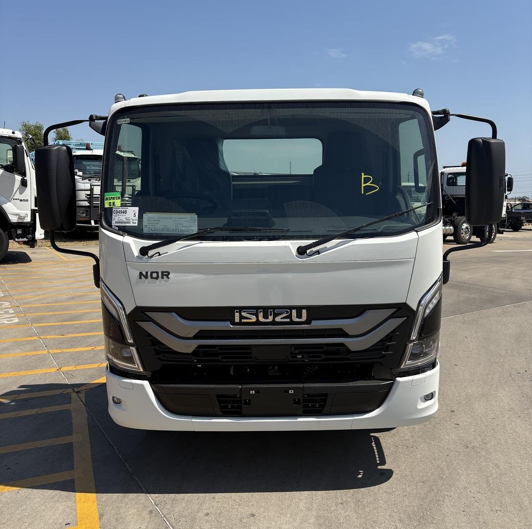 2026 Isuzu N Series image 3
