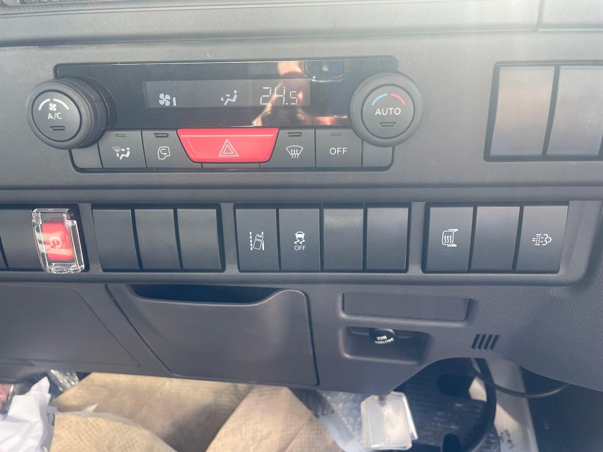2026 Isuzu N Series image 17