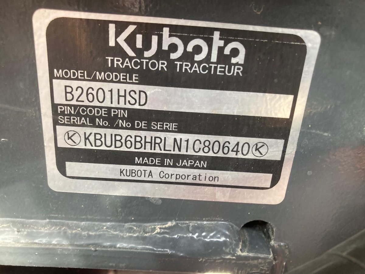 Kubota B2601hd image 27