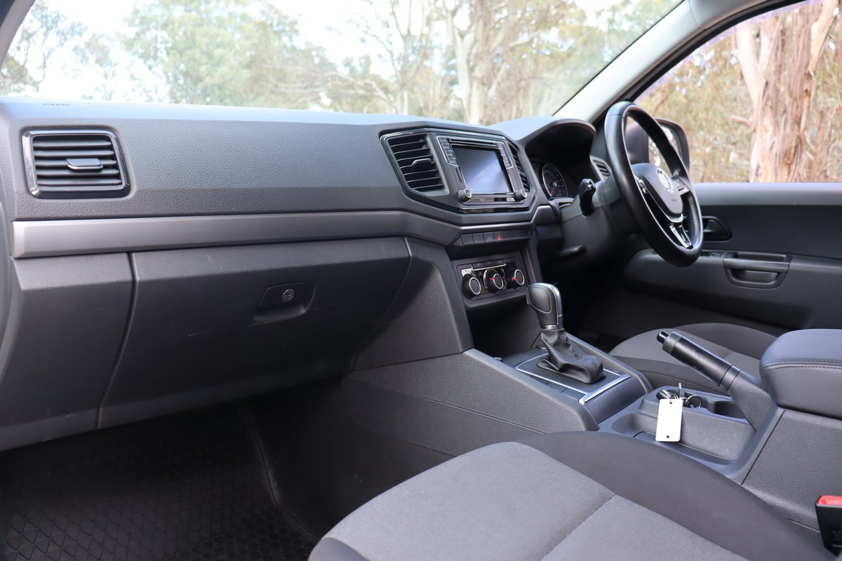 2017 Volkswagen Amarok TDI420 Core 2H MY17 4X4 Constant image 23