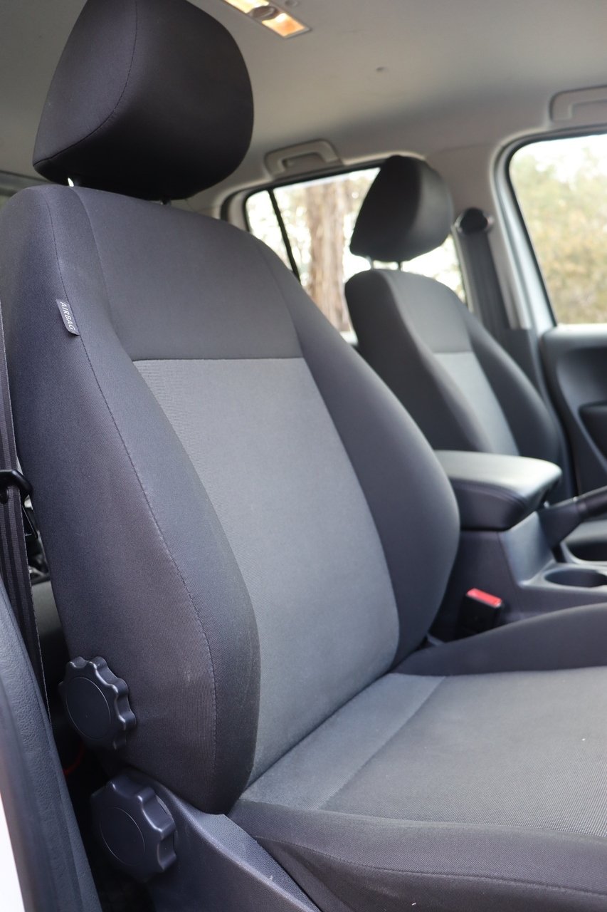 2017 Volkswagen Amarok TDI420 Core 2H MY17 4X4 Constant image 9