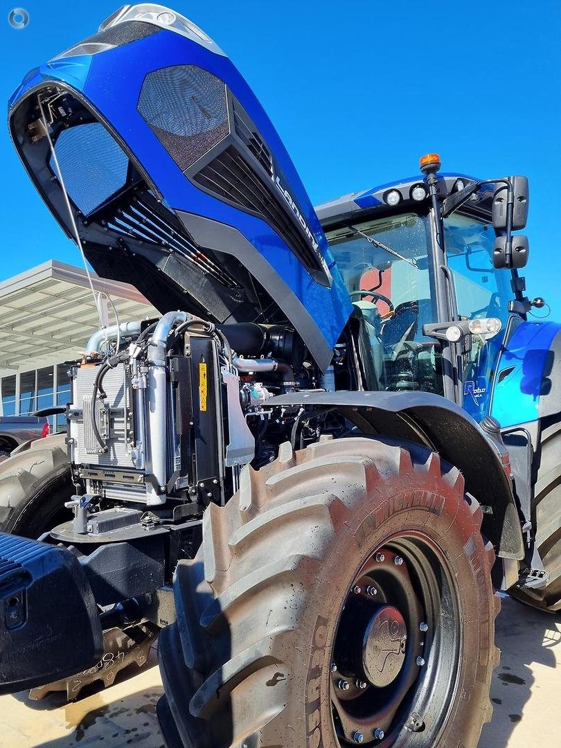 2024 Landini 7-200 Dynamic image 13