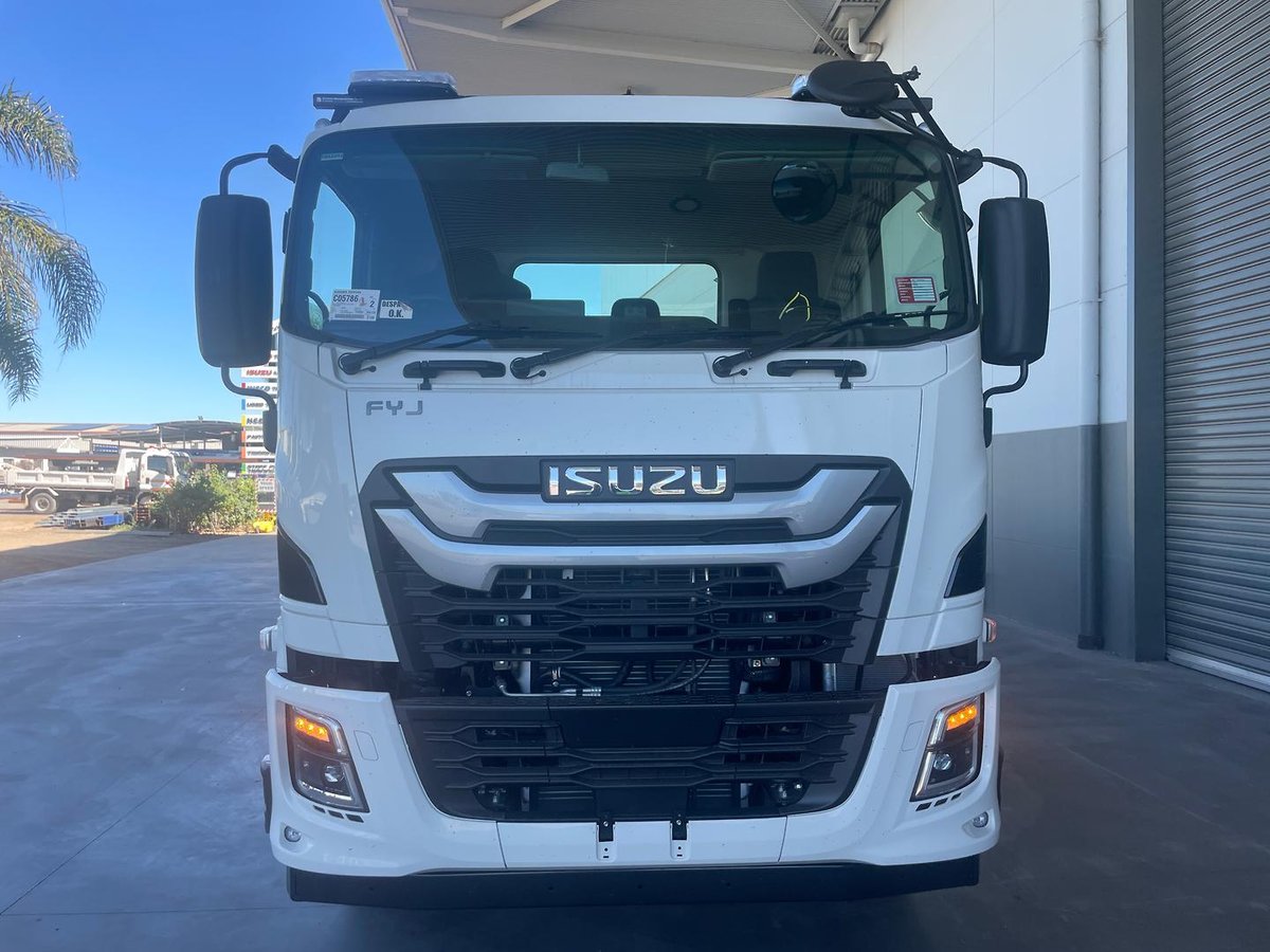 2026 Isuzu F Series FYJ 320-355 AT R67 image 2