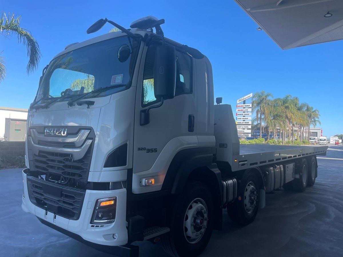 2026 Isuzu F Series FYJ 320-355 AT R67 image 3