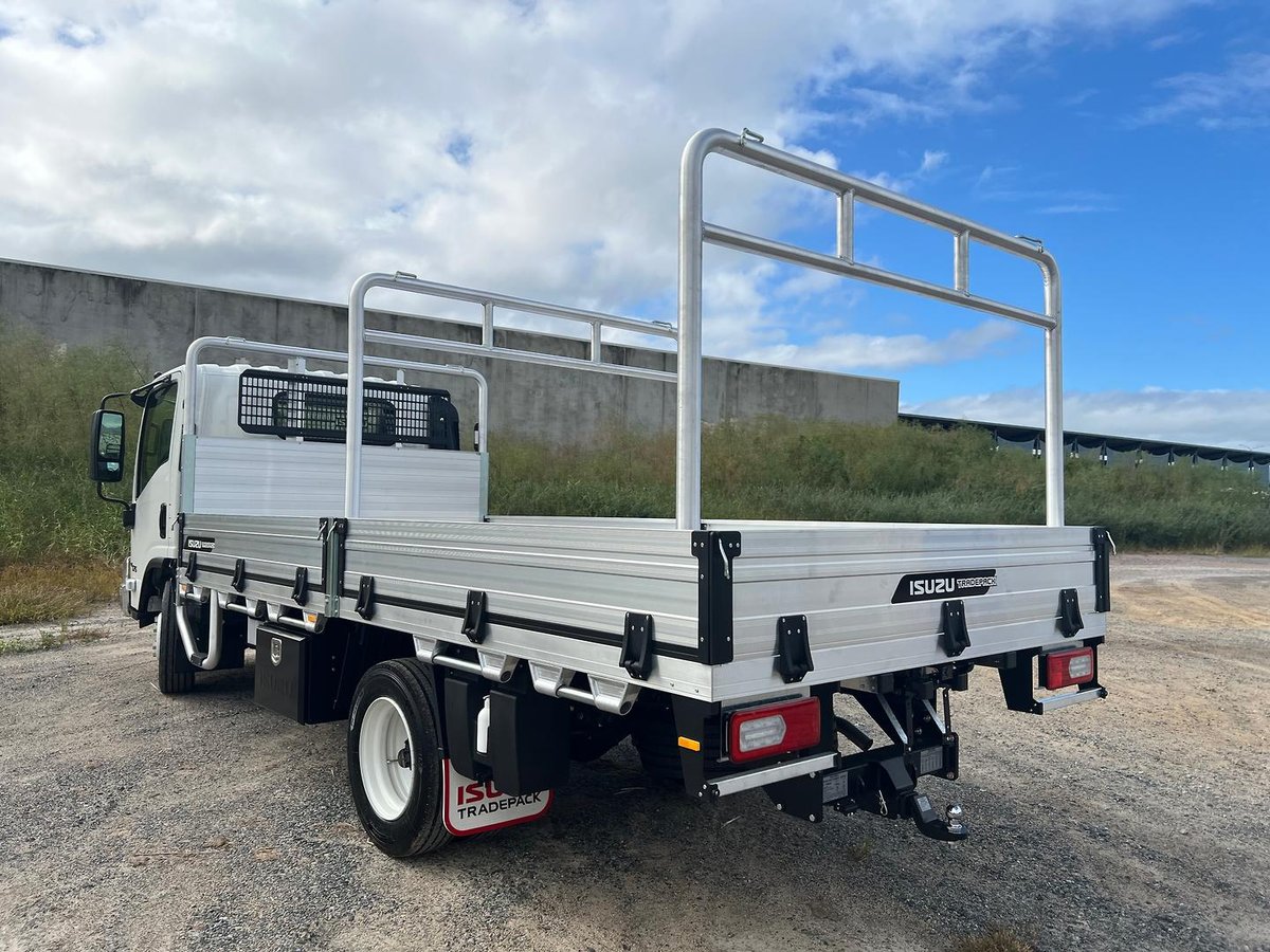 2026 Isuzu Npr 45/65-175 Mt D34 image 5