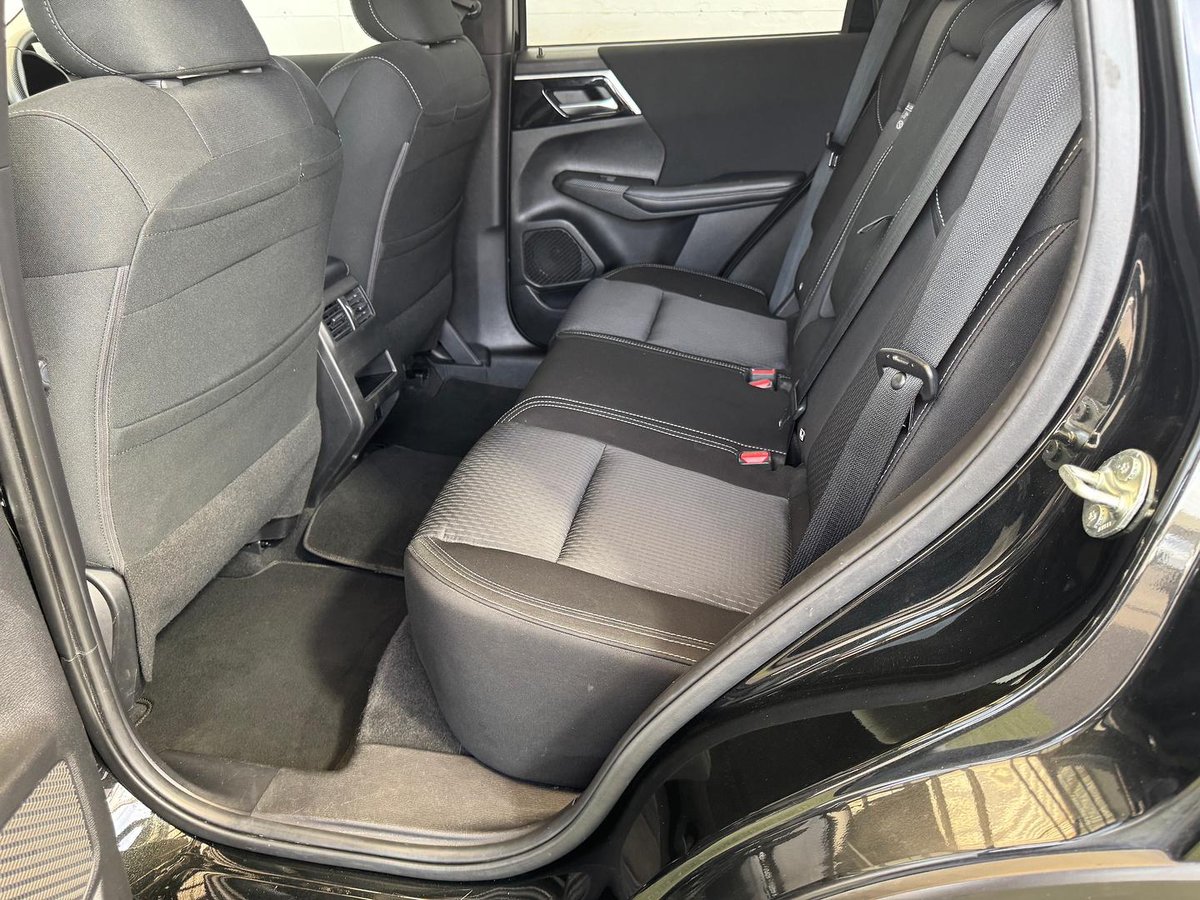 2022 Mitsubishi Outlander ES ZM MY23 AWD image 21