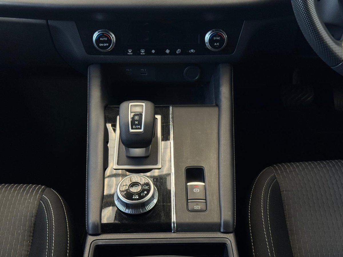 2022 Mitsubishi Outlander ES ZM MY23 AWD image 9