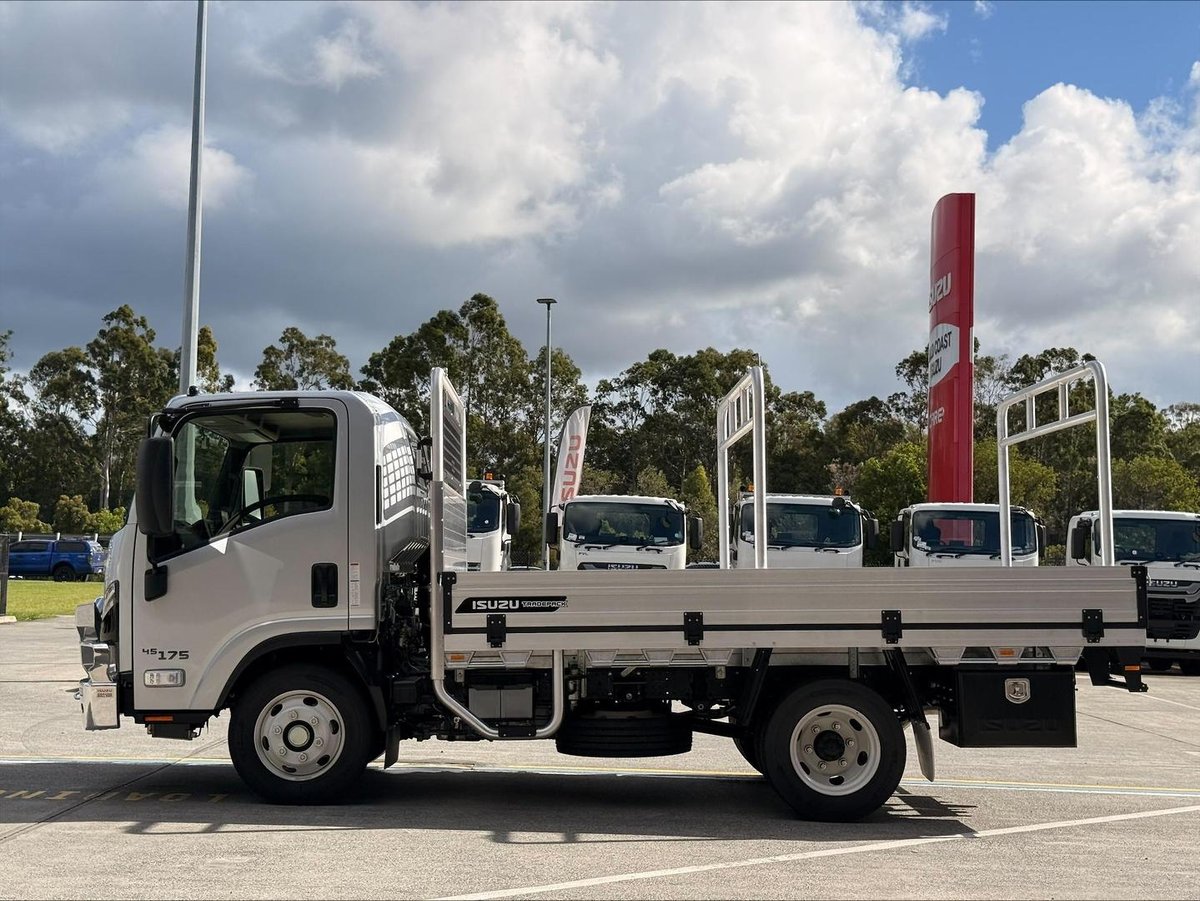 2026 Isuzu N Series NPR 65/45-175 DT D28 TRADEPACK image 8