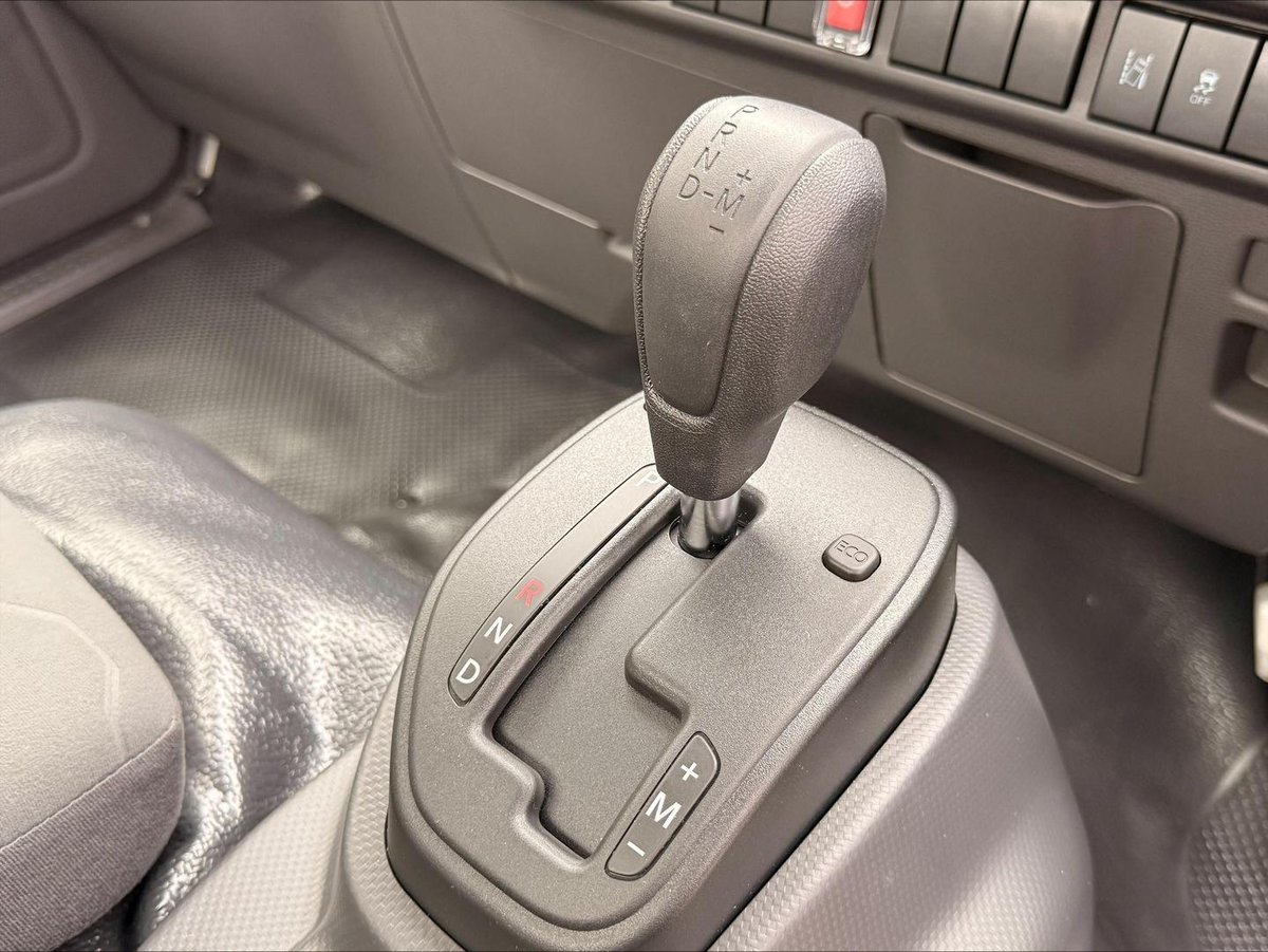 2026 Isuzu N Series NPR 65/45-175 DT D28 TRADEPACK image 21