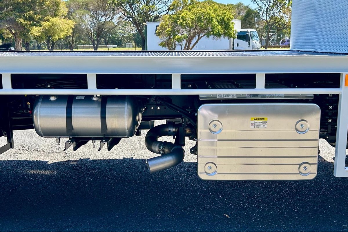 2025 Isuzu F Series Fvl 260-300 At R67 image 17