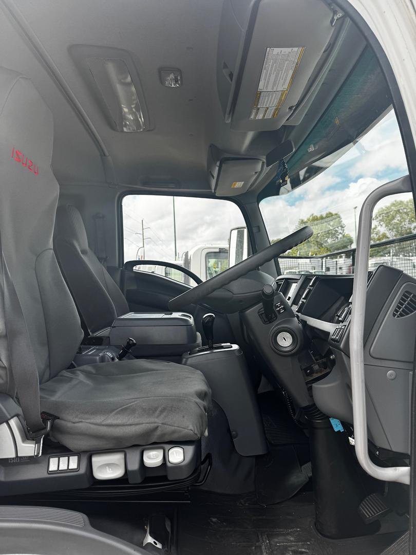 2019 Isuzu F Series FRR110-260 image 21