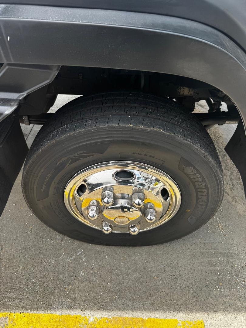 2019 Isuzu F Series FRR110-260 image 24