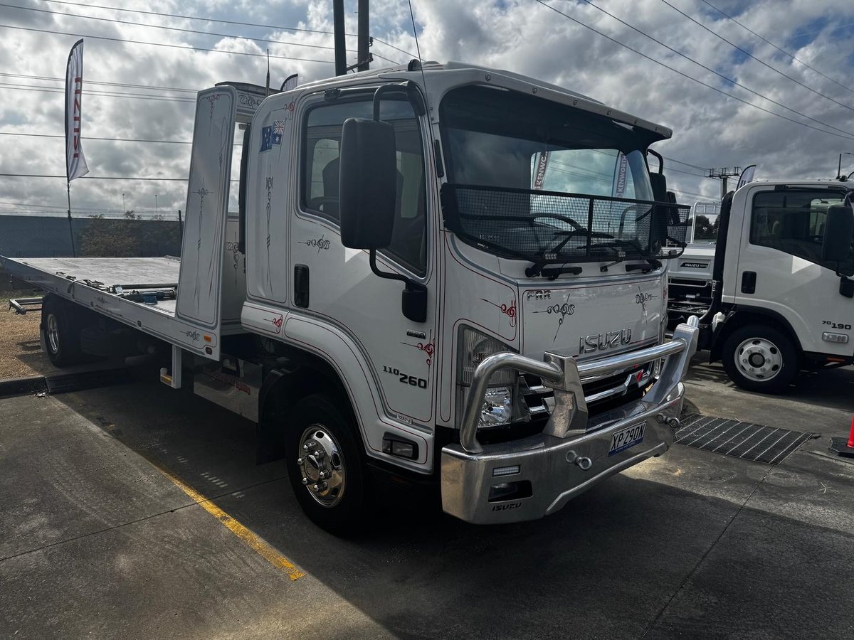 2019 Isuzu F Series FRR110-260 image 29
