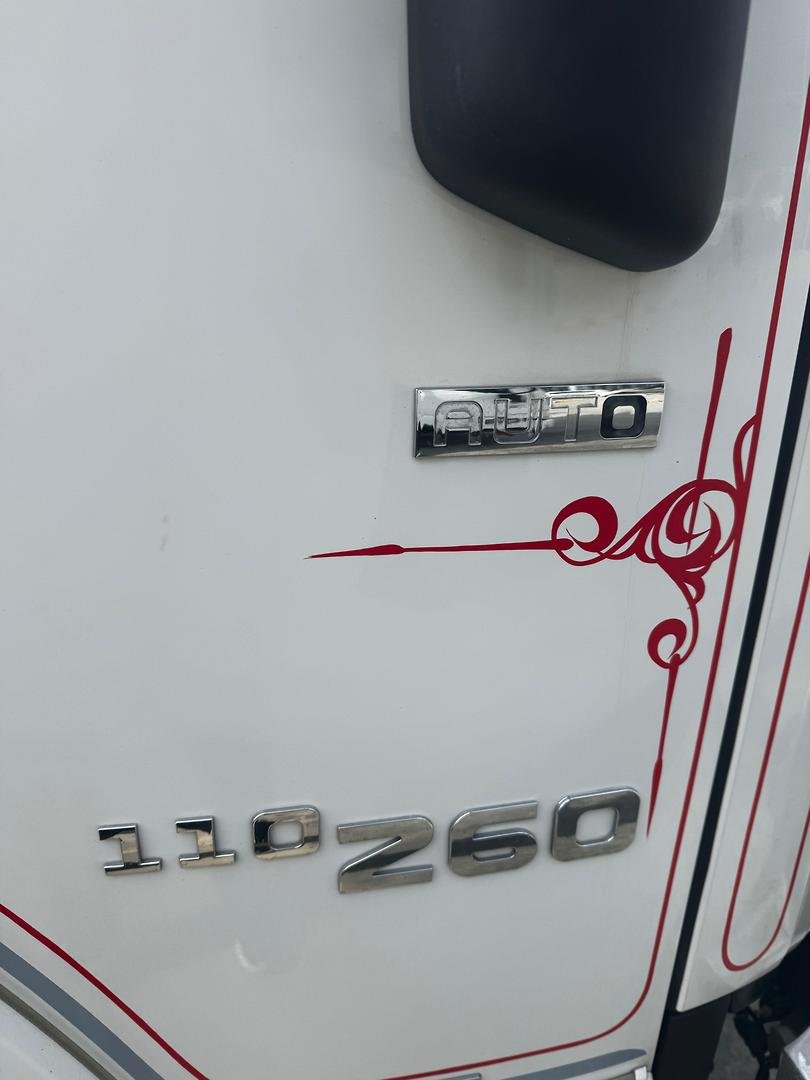 2019 Isuzu F Series FRR110-260 image 9