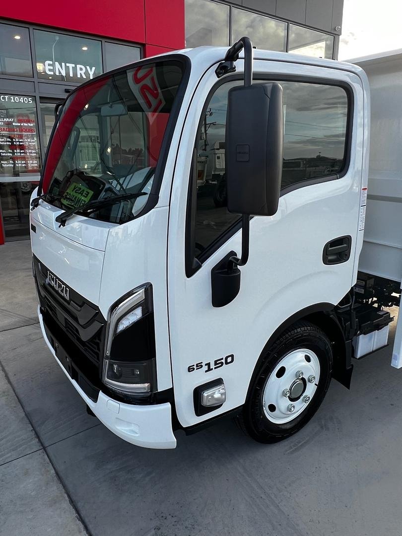 2026 Isuzu N Series NKR 65/45-150 DT D25 image 14