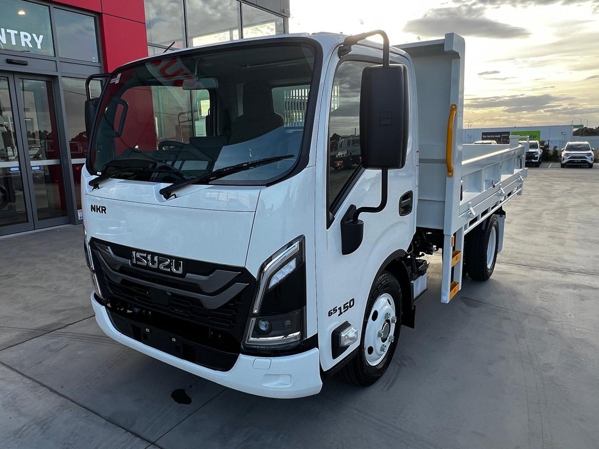 2026 Isuzu N Series NKR 65/45-150 DT D25 image 10