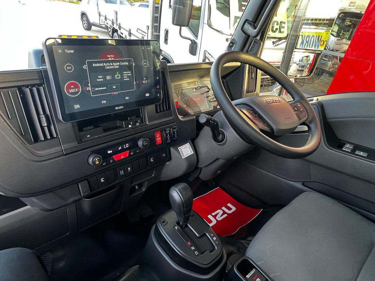 2026 Isuzu N Series NKR 65/45-150 DT D25 image 25