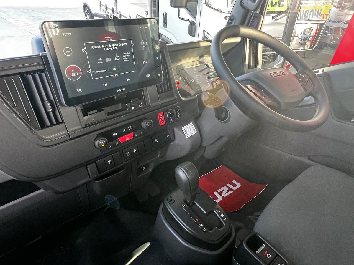 2026 Isuzu N Series NKR 65/45-150 DT D25 image 27