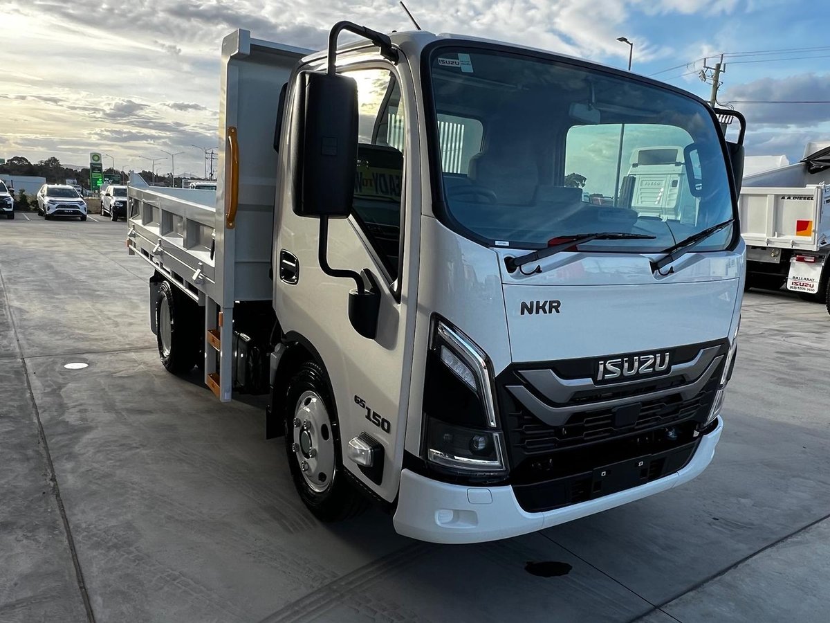 2026 Isuzu N Series NKR 65/45-150 DT D25 image 4