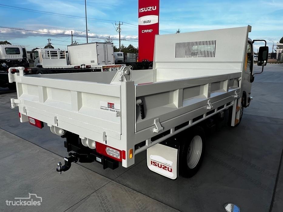 2026 Isuzu N Series NKR 65/45-150 DT D25 image 5