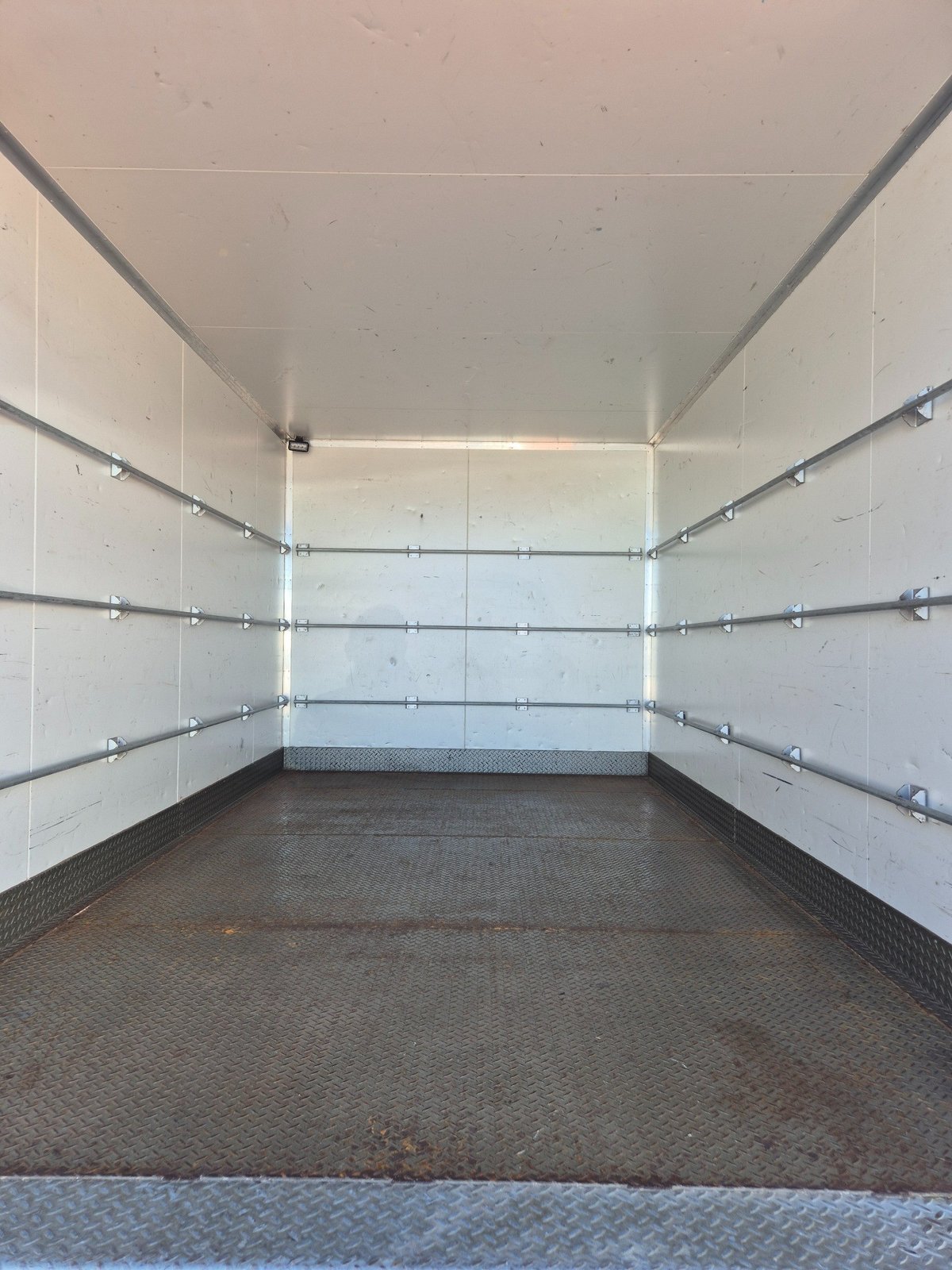 2021 Isuzu Trucks Nnr 45 150 6 Pallet Amt Van And Lift image 8