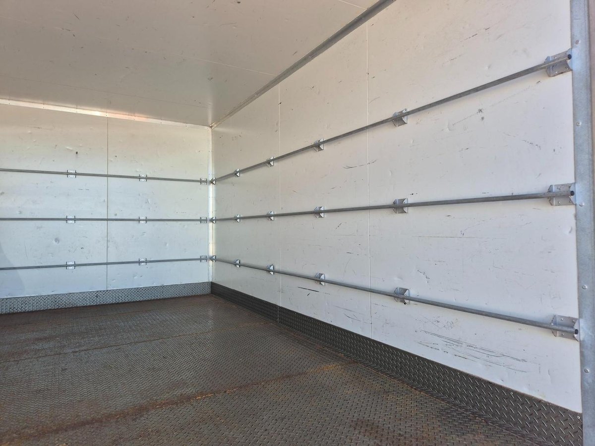 2021 Isuzu Nnr 45 150 6 Pallet Amt Van And Lift image 6