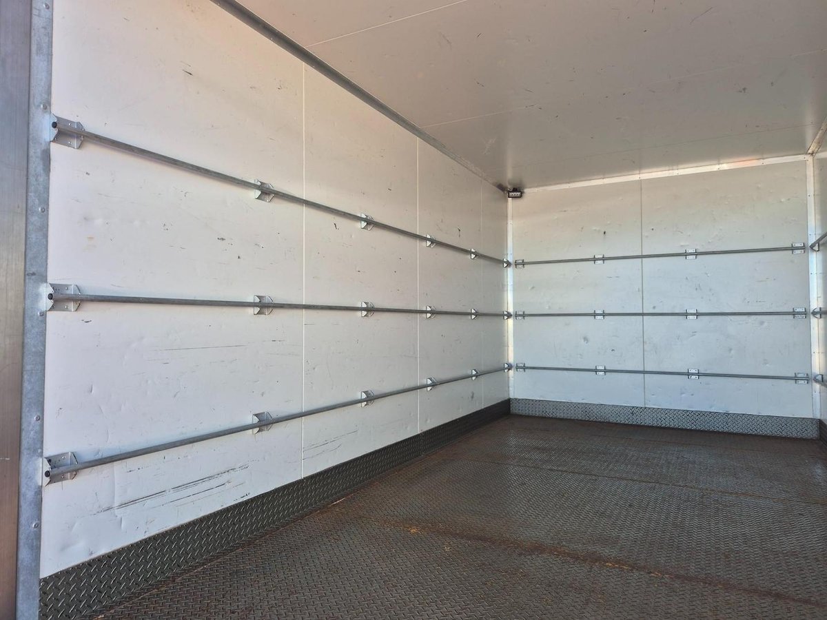 2021 Isuzu Nnr 45 150 6 Pallet Amt Van And Lift image 13
