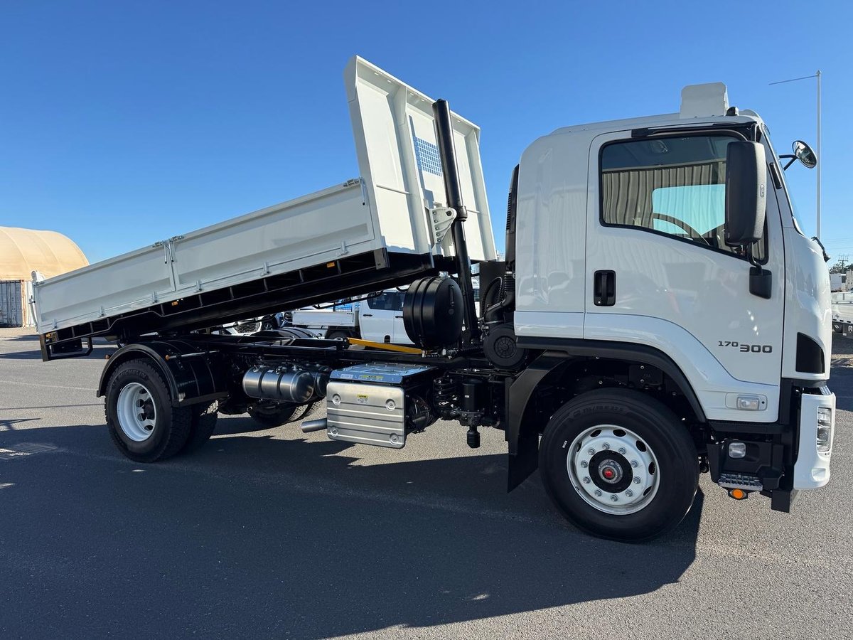 2026 Isuzu F Series FVR 170-300 AT R47 image 10