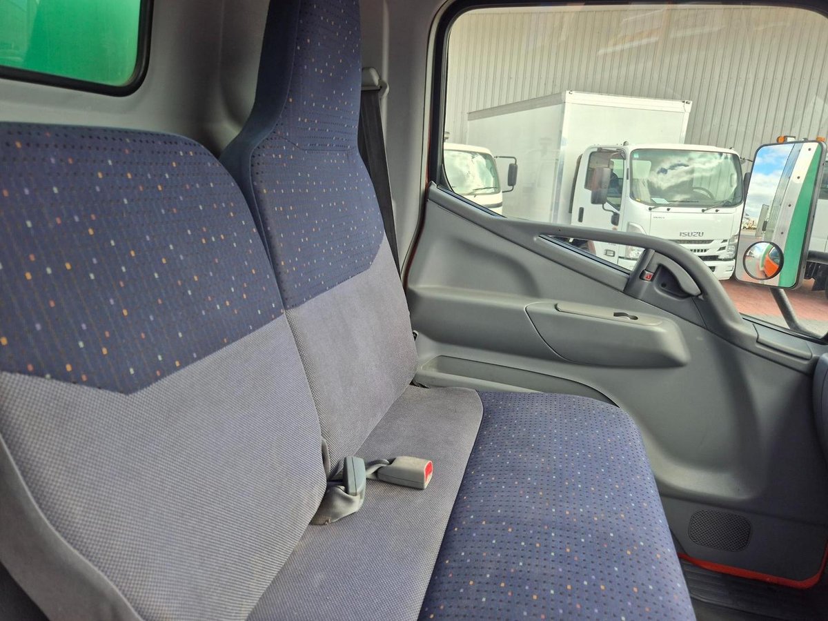 2003 Fuso Canter Car License Van And Lift image 11