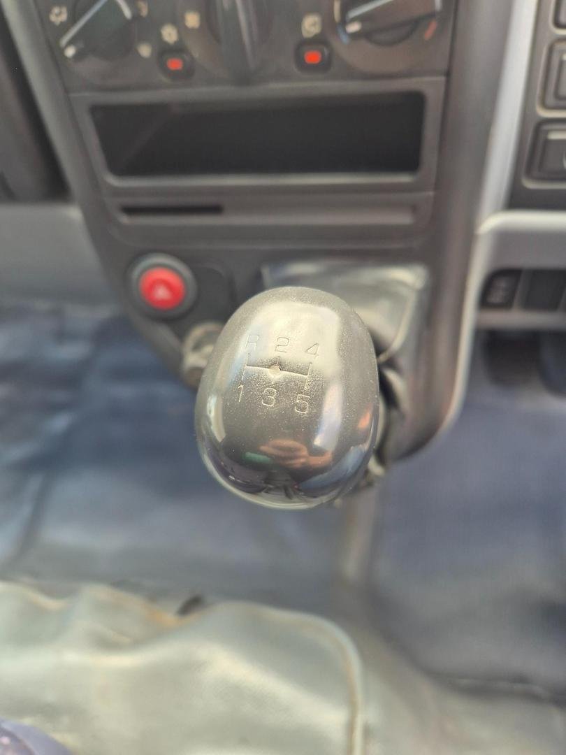 2003 Fuso Canter Car License Van And Lift image 13