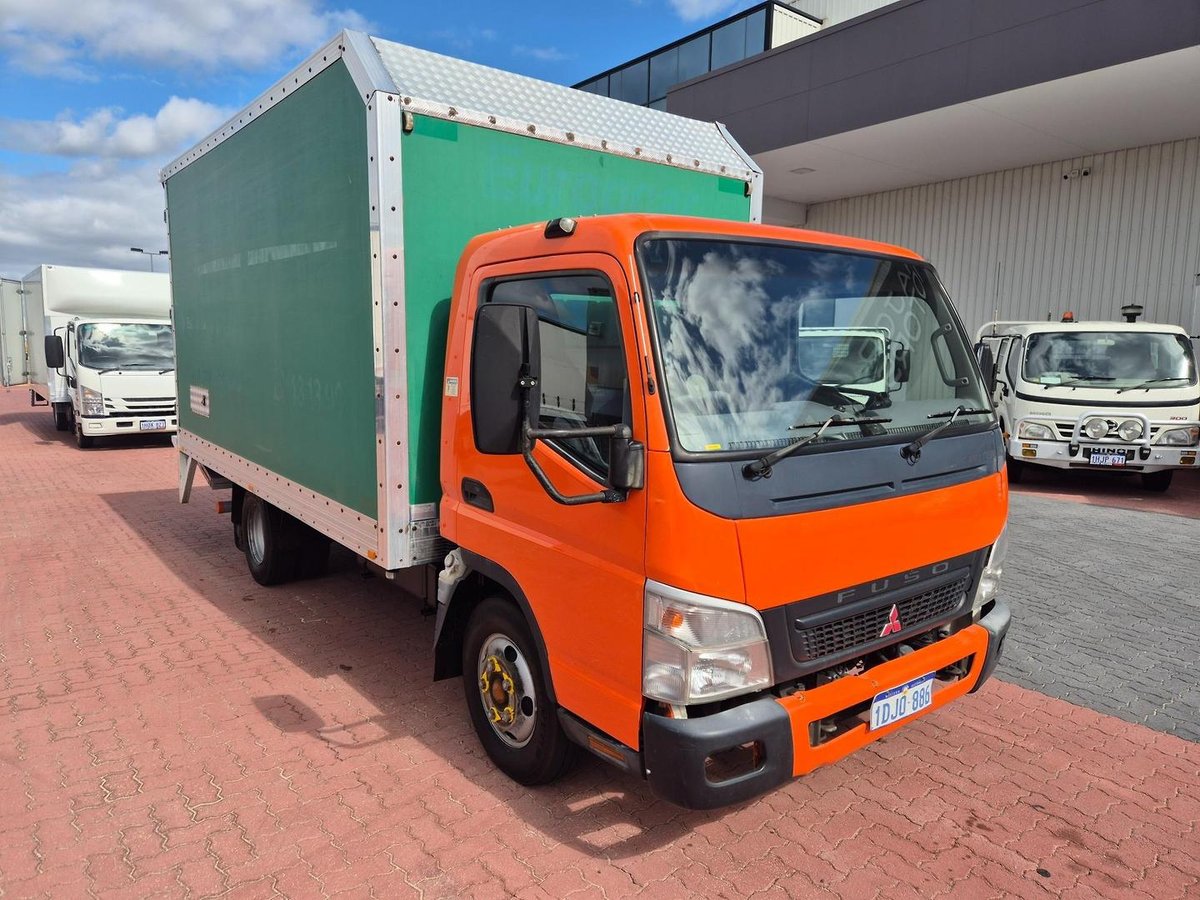 2003 Fuso Canter Car License Van And Lift image 4