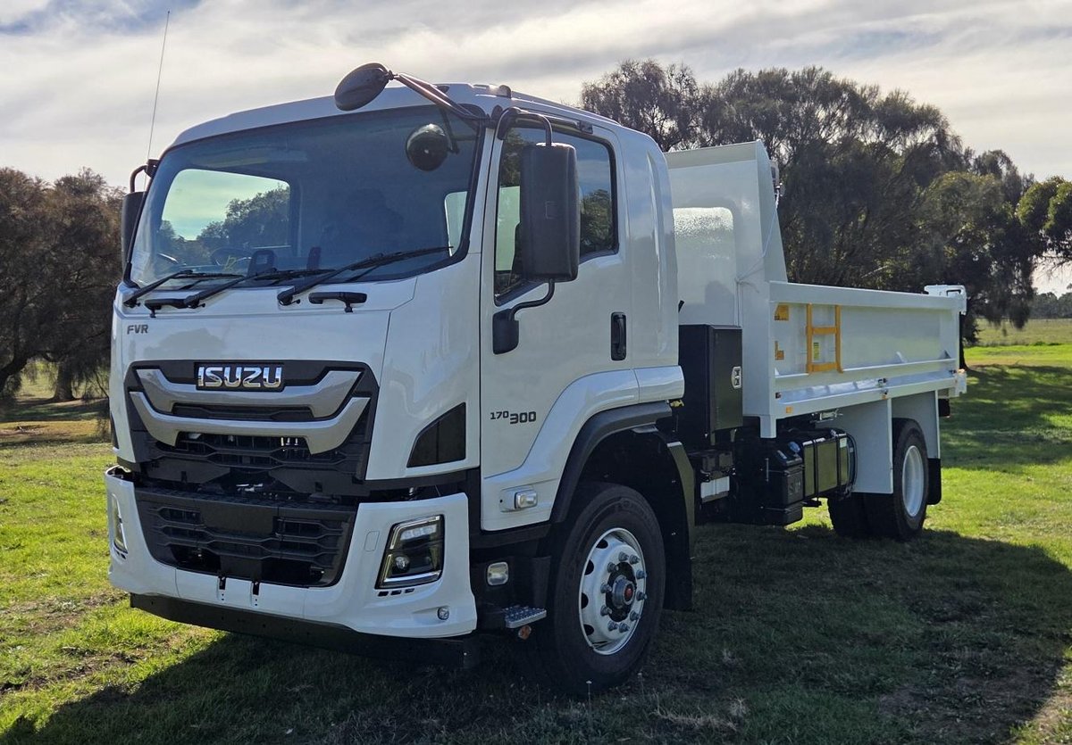 2026 Isuzu F Series FVR 170-300 AT R47 image 23