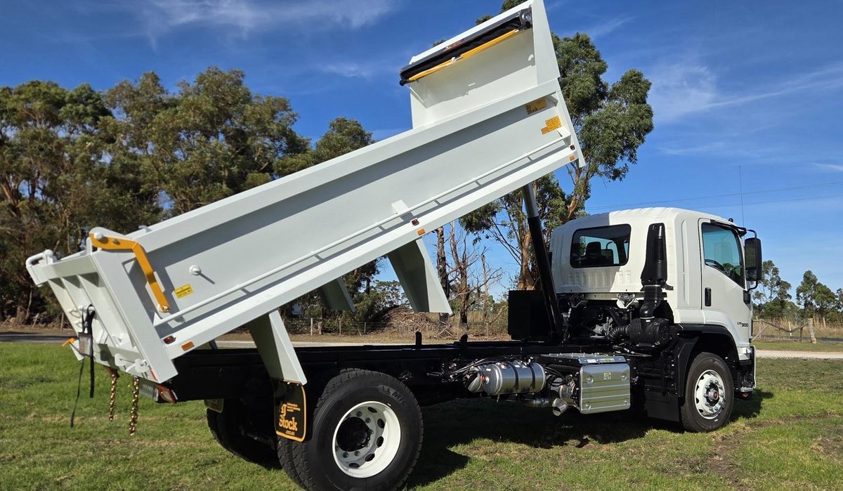 2026 Isuzu F Series FVR 170-300 AT R47 image 3
