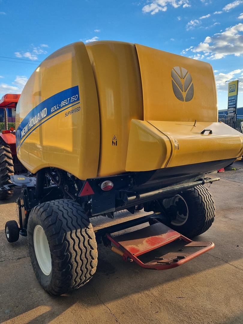 2019 New Holland Roll Belt image 2