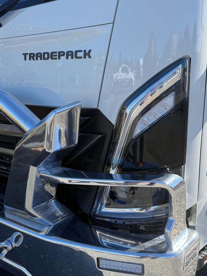 2026 Isuzu N Series NPR 45/65-175 MT D34 Tradepack image 13