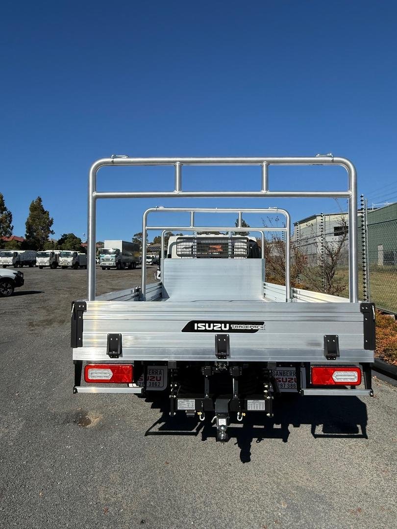 2026 Isuzu N Series NPR 45/65-175 MT D34 Tradepack image 6