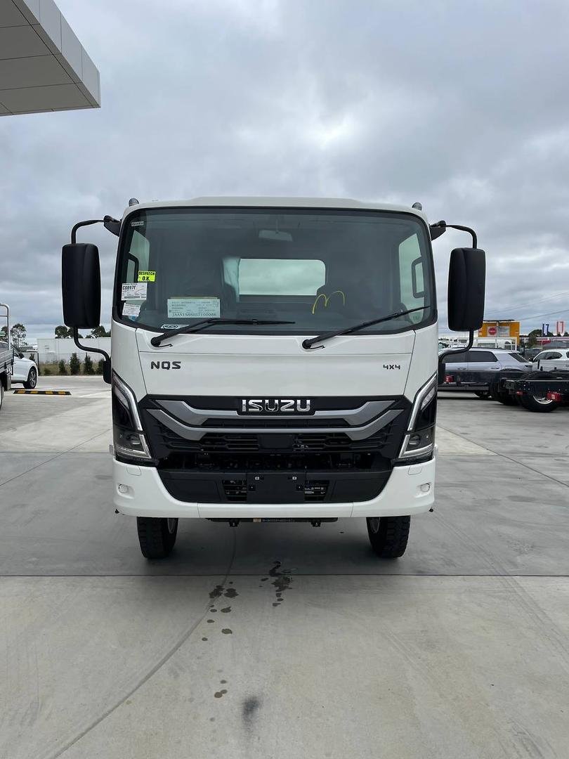 2026 Isuzu N Series image 8