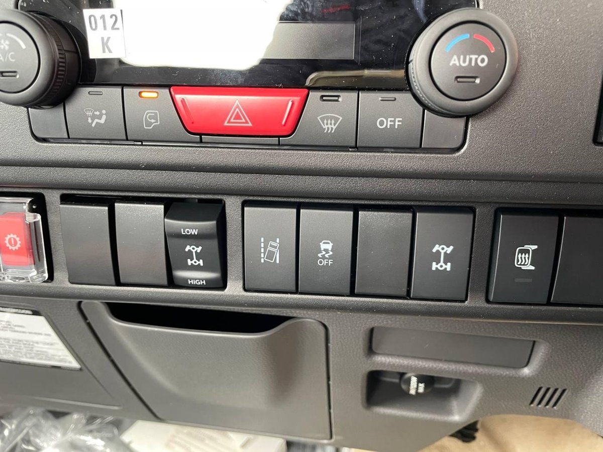2026 Isuzu N Series image 21
