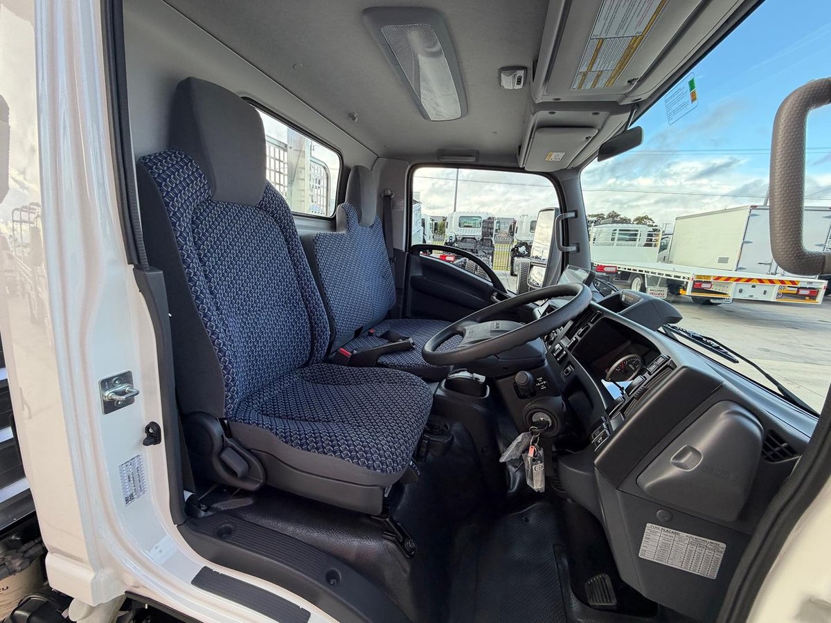 2025 Isuzu N Series Nmr 60/45-150 image 10