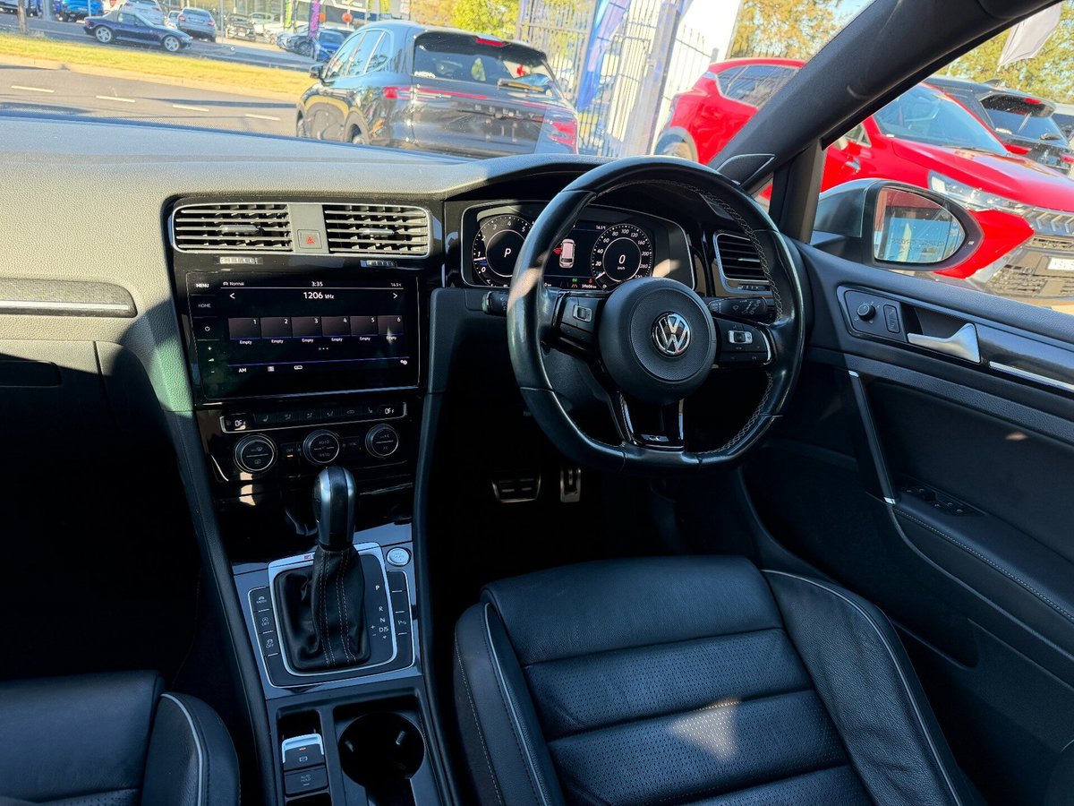2020 Volkswagen Golf R 7.5 MY20 Four Wheel Drive image 12