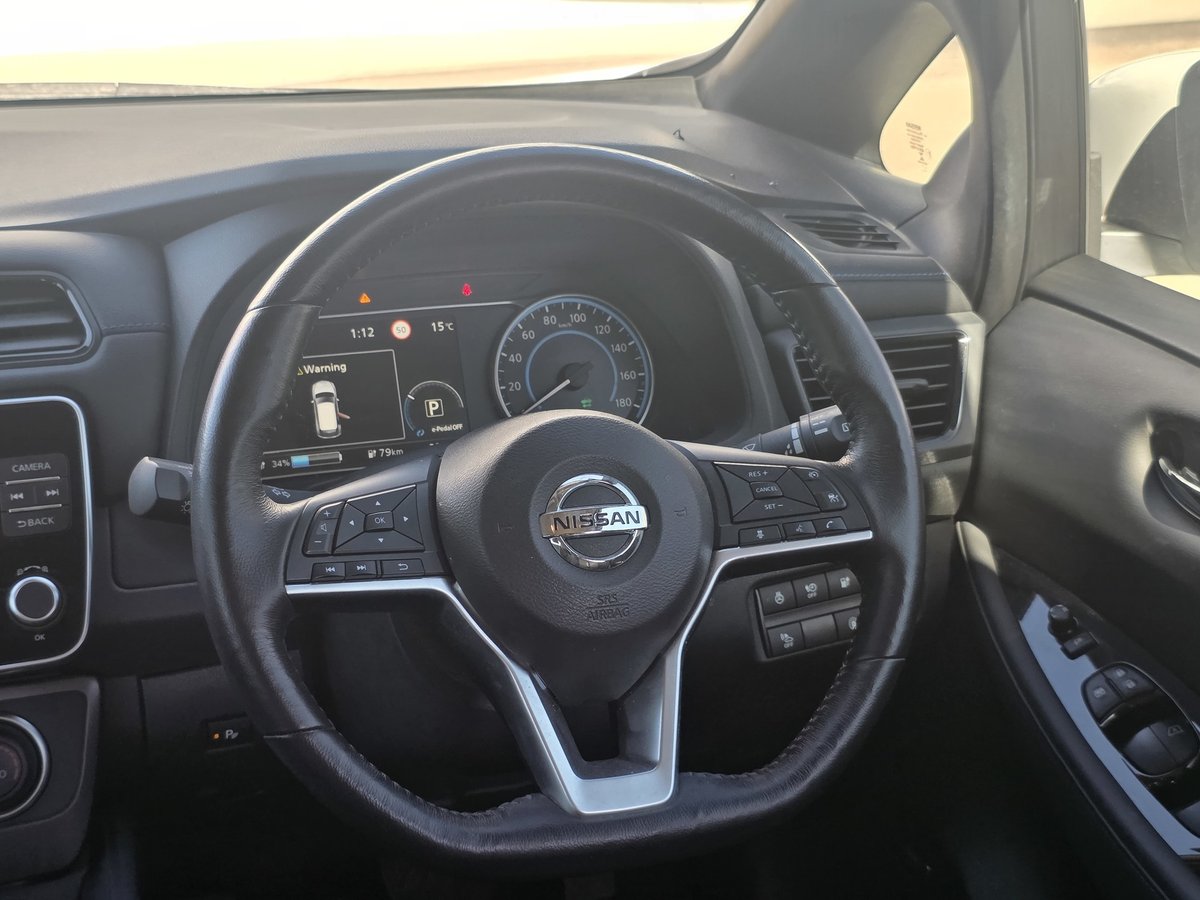 2019 Nissan LEAF ZE1 image 15
